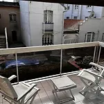 Apartament Paris Greenwich With Parking